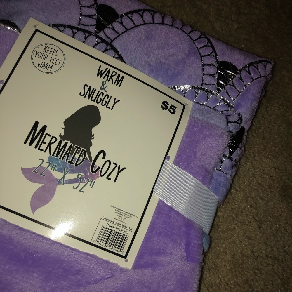 Mermaid cozy!
